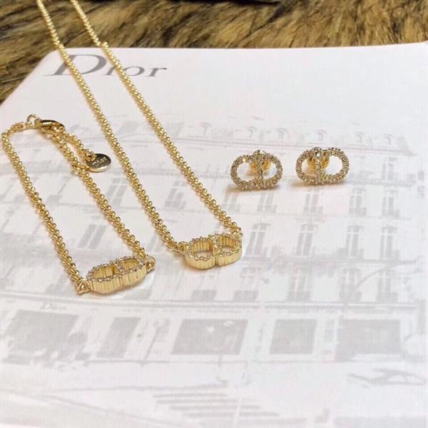 2024261521331 457035